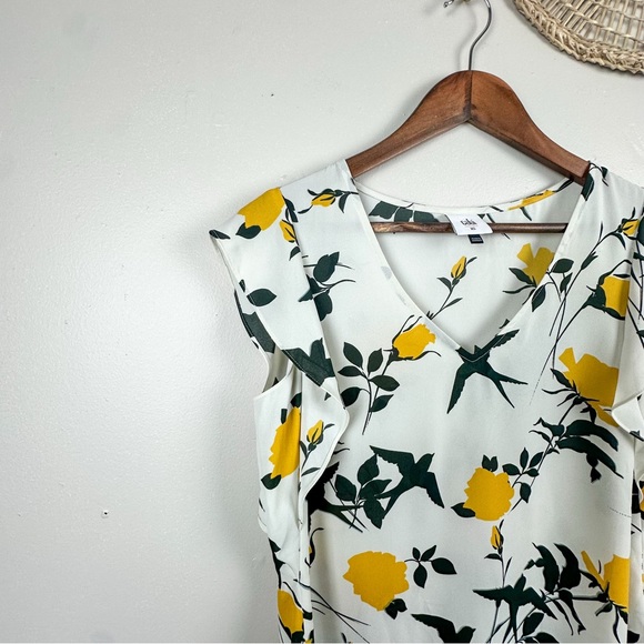 Cabi 3963 Birdwatcher Floral Crossover Flutter Sleeve Blouse XS - Picture 6 of 10